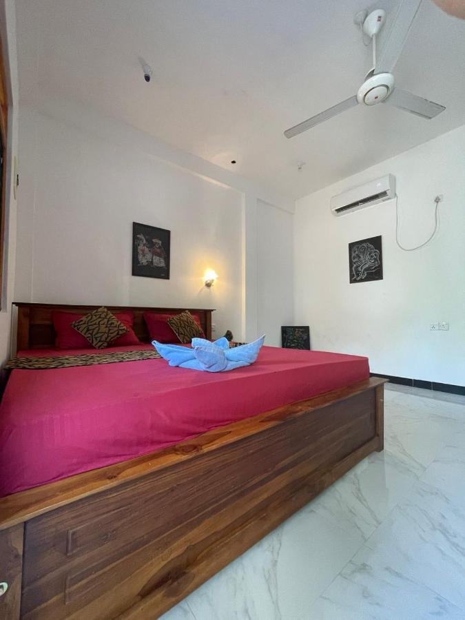 Ubay Guest House Trincomalee Ngoại thất bức ảnh